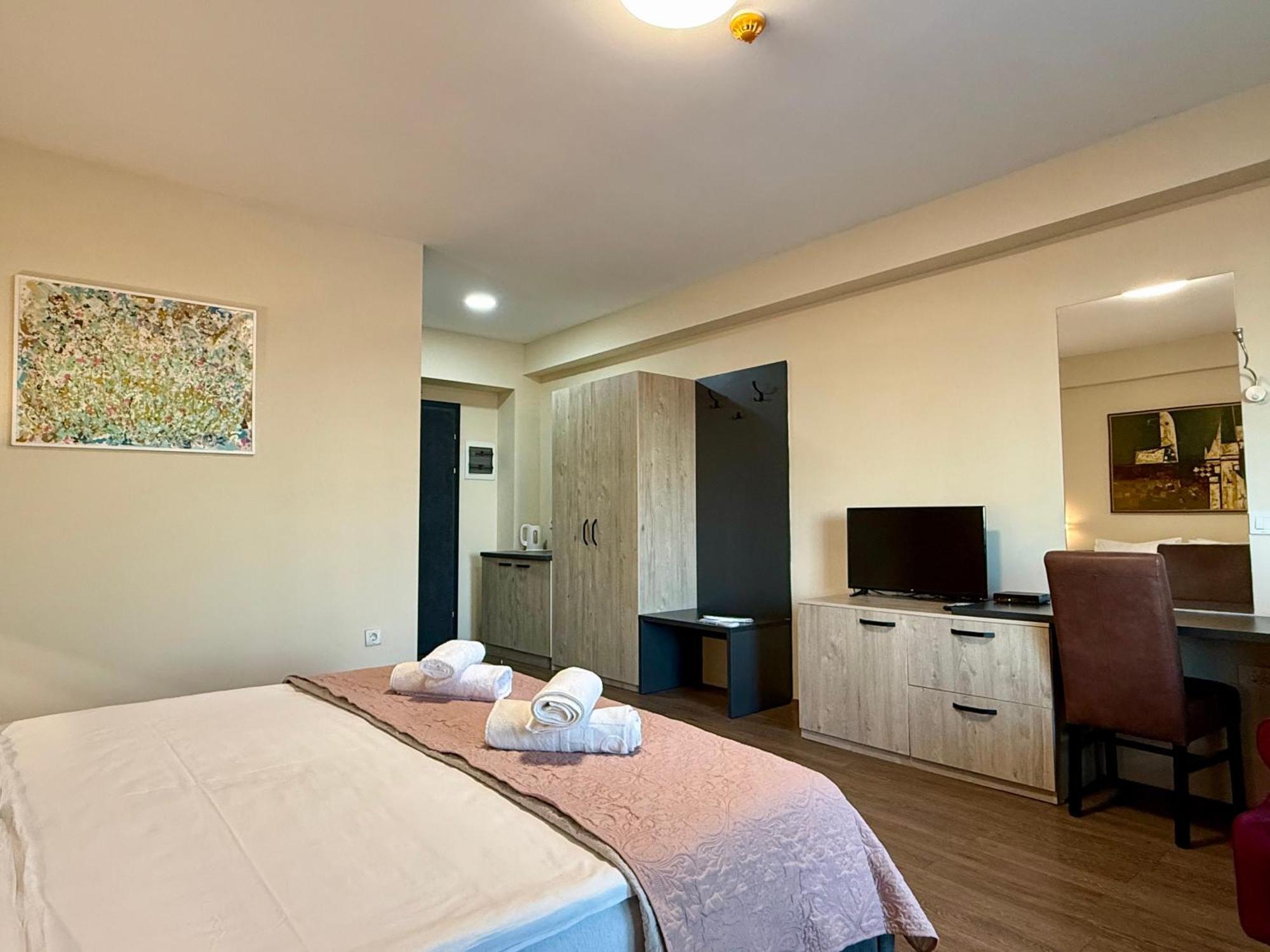 Villa Eleni Apartments Skopje Eksteriør bilde