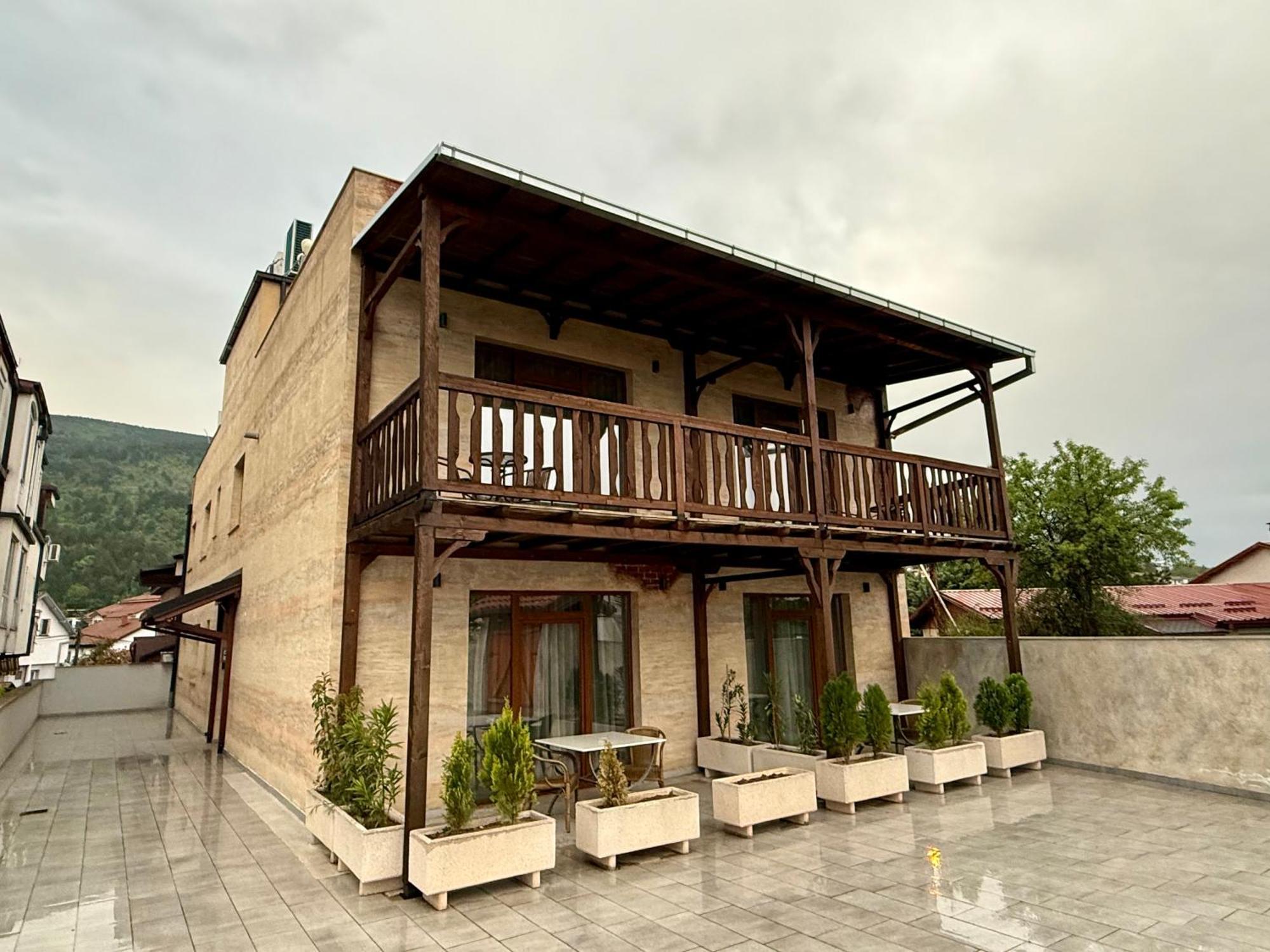 Villa Eleni Apartments Skopje Eksteriør bilde