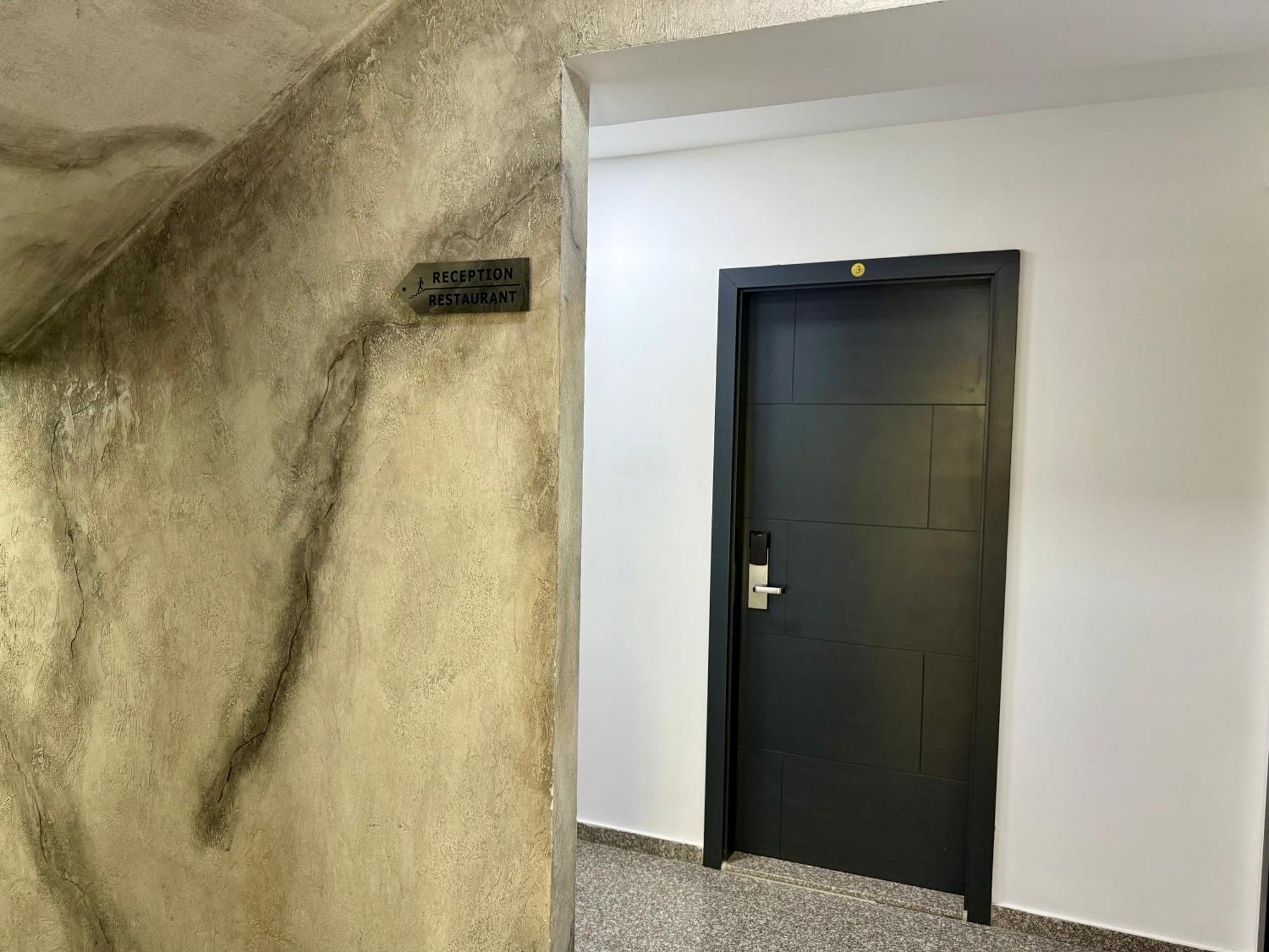 Villa Eleni Apartments Skopje Eksteriør bilde